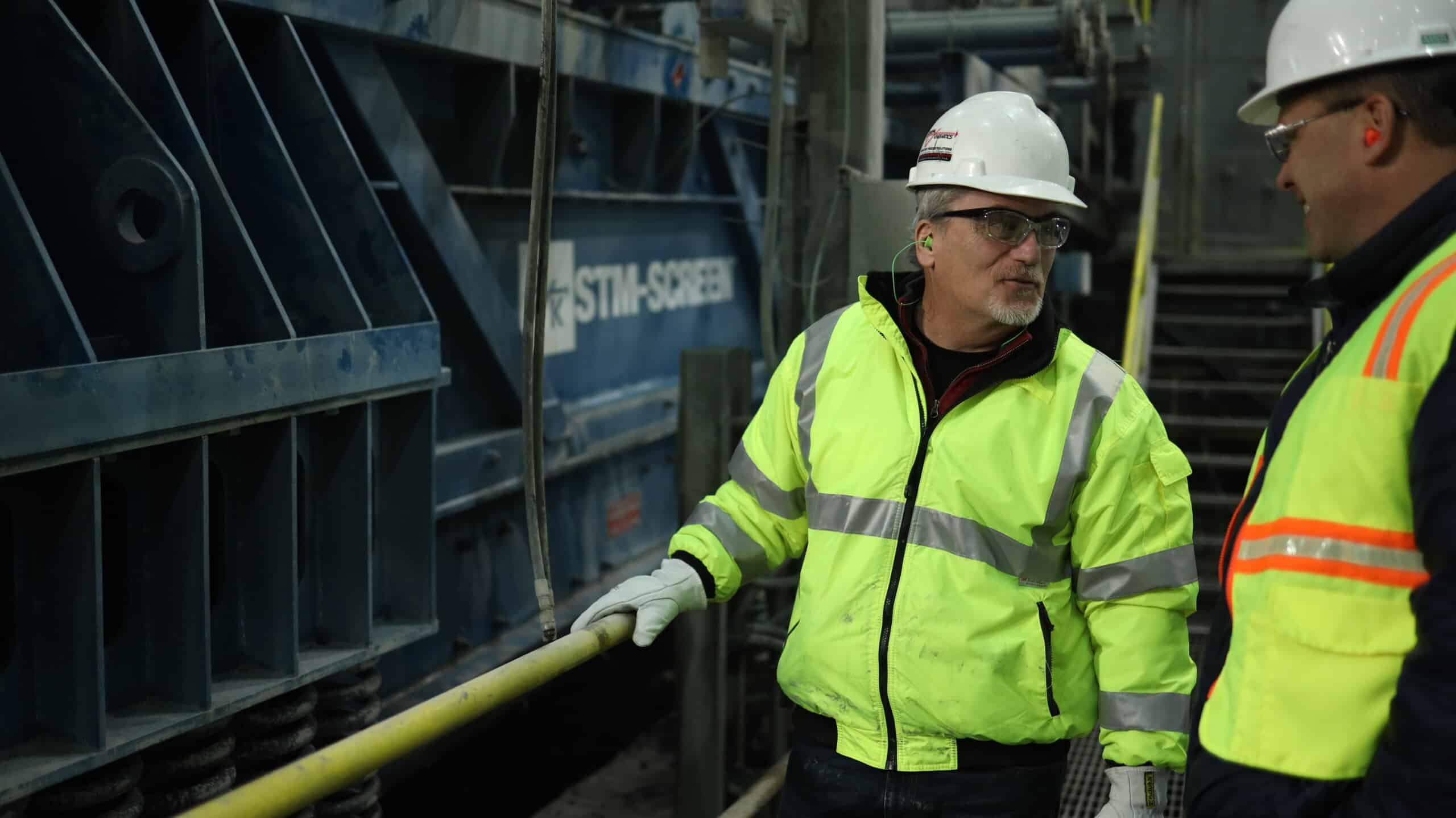STM-SCREEN™ Two-Mass Vibratory Screens | General Kinematics