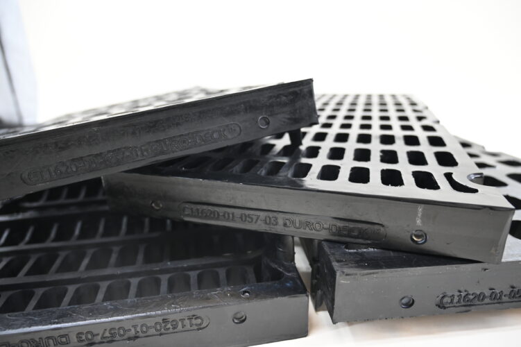 Duro-Deck Liner